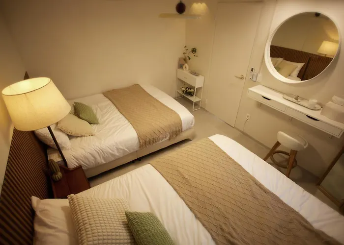Suajae 2room,3bed ,3mins Hapjeong 1f